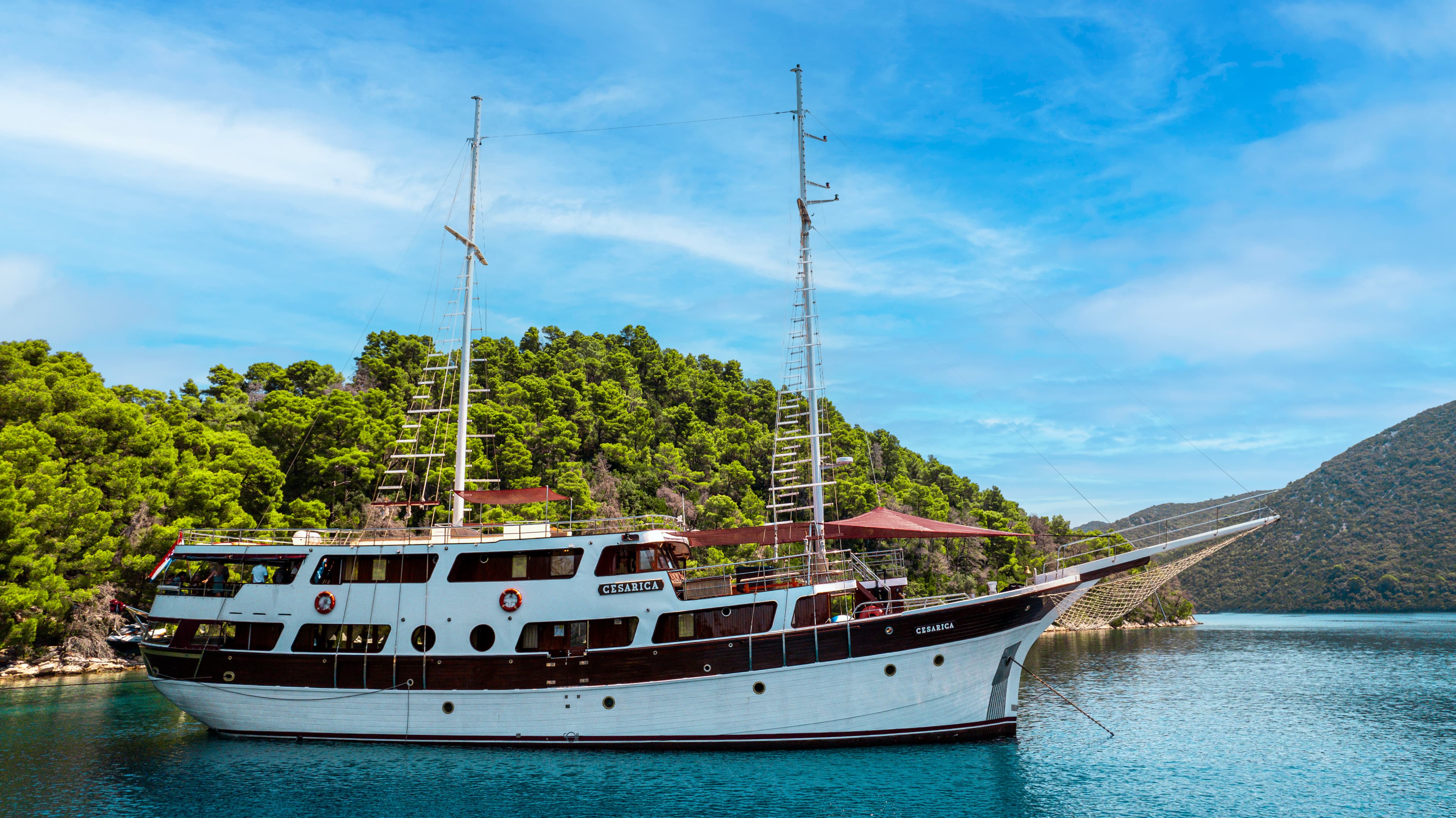 Motor sailer Cesarica – bilde 5 av 40