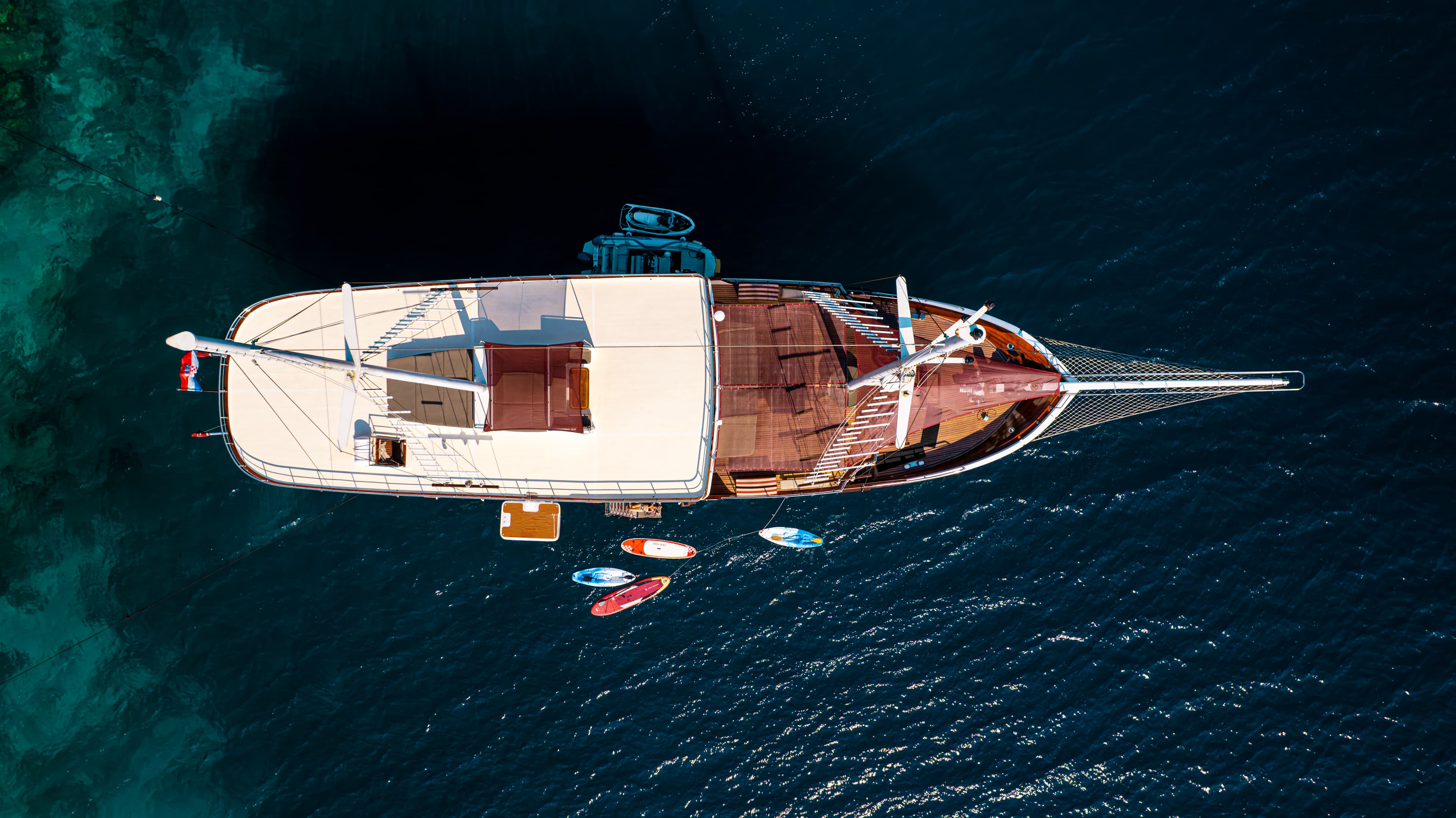 Motor sailer Cesarica – bilde 4 av 40