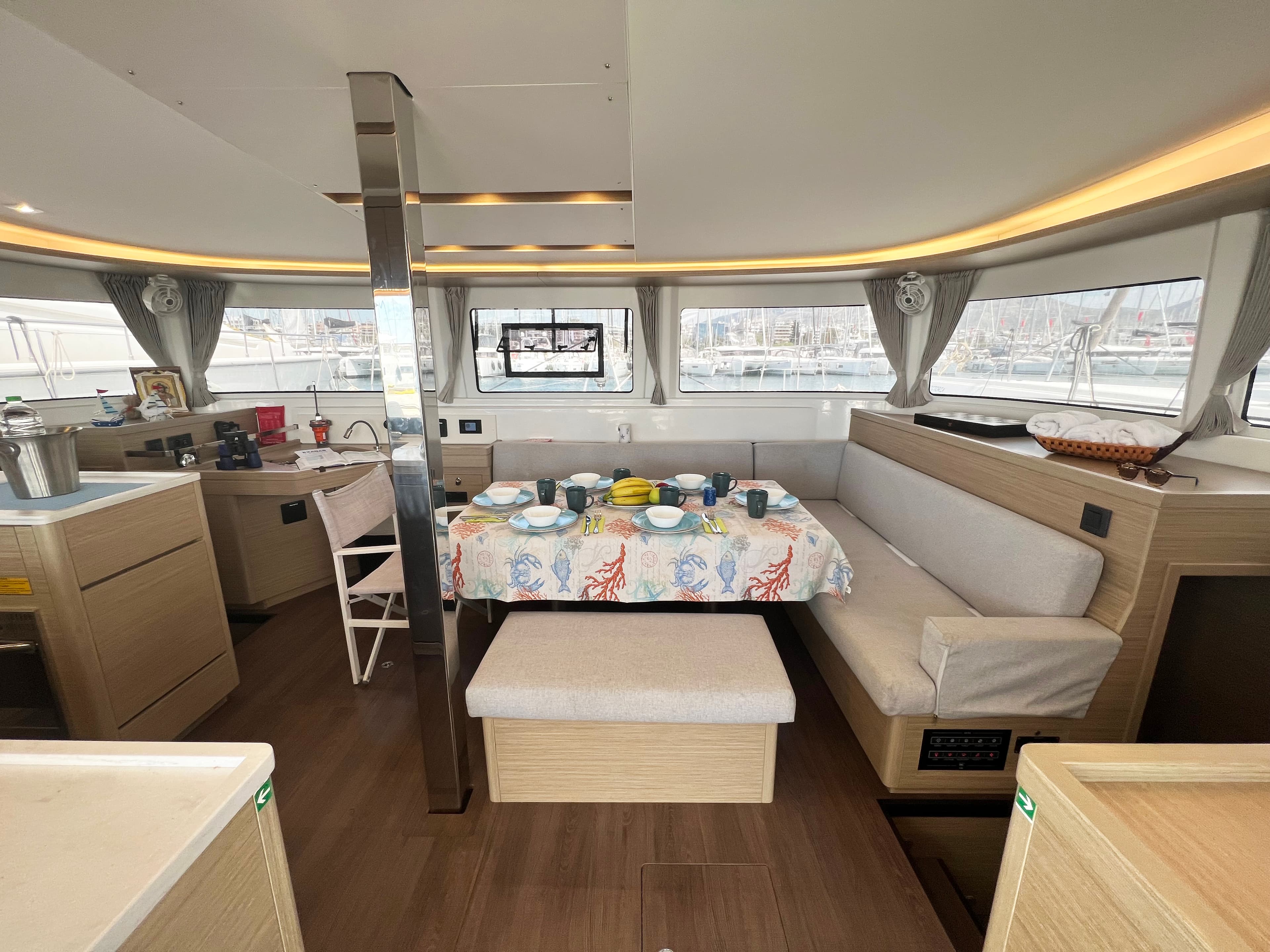 Lagoon 46 MOONDANCE – bilde 3 av 22