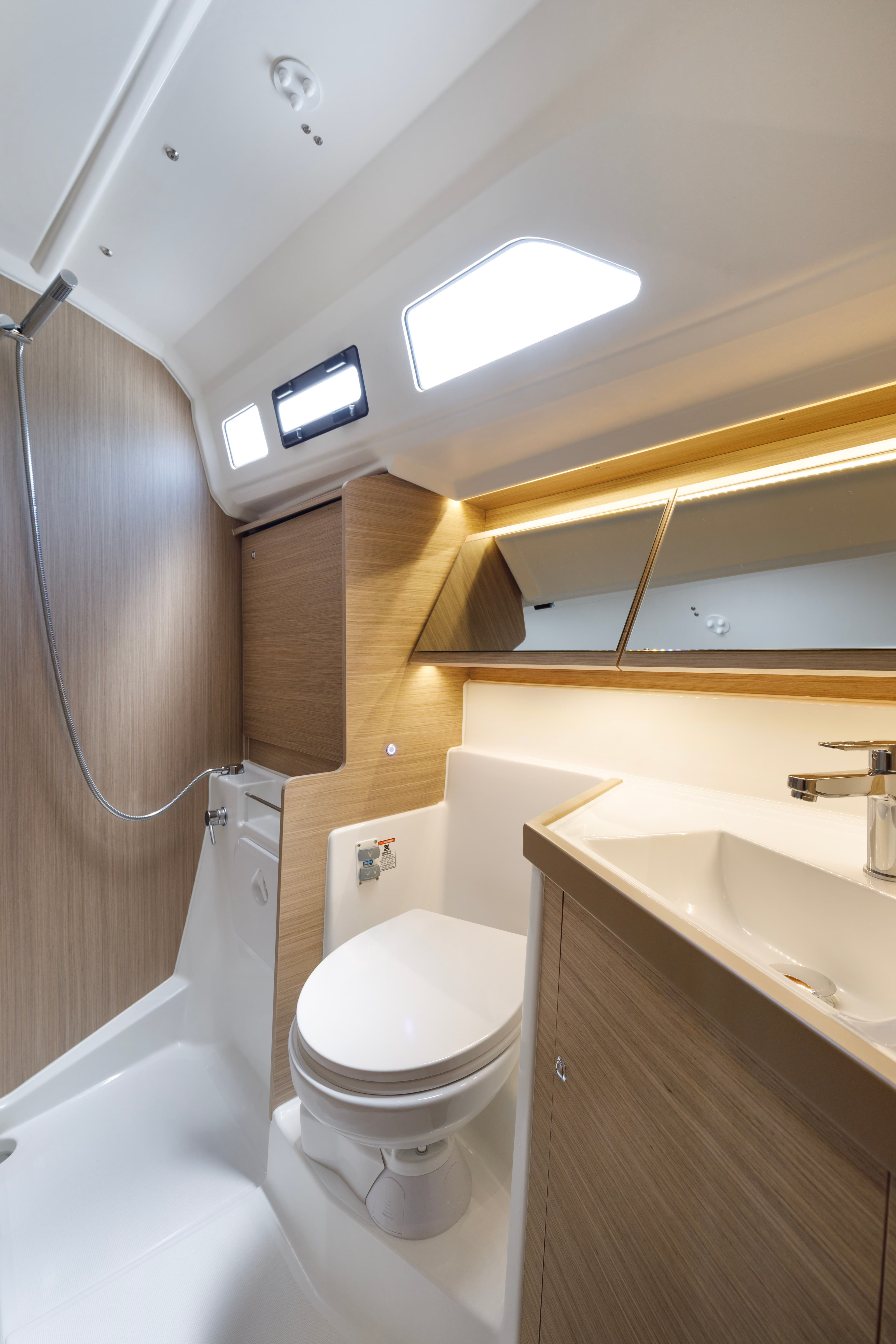 Beneteau Oceanis 40.1 Netos – bilde 3 av 20
