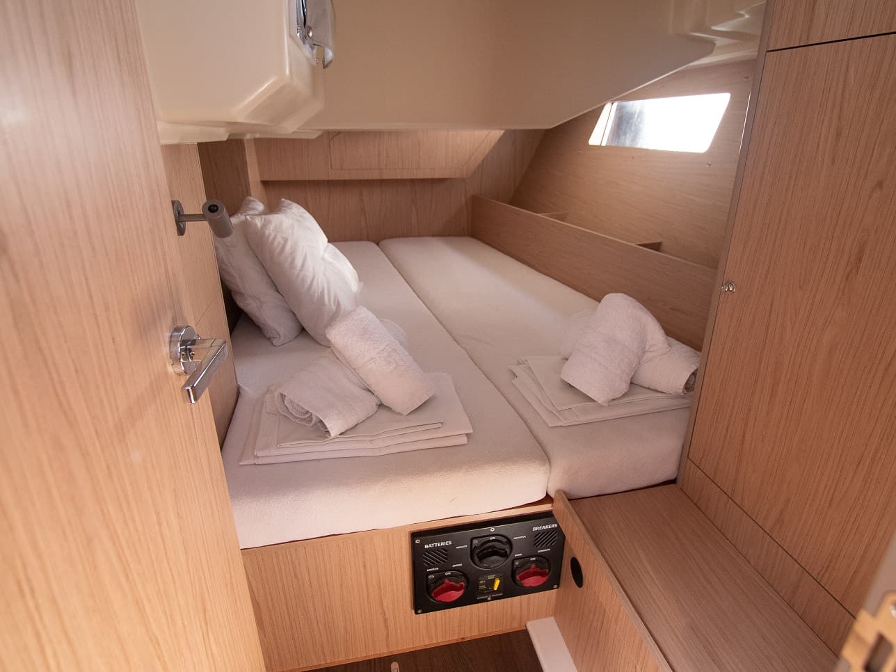 Beneteau Oceanis 41.1 KOSTIS "Sails 2025" – bilde 5 av 8