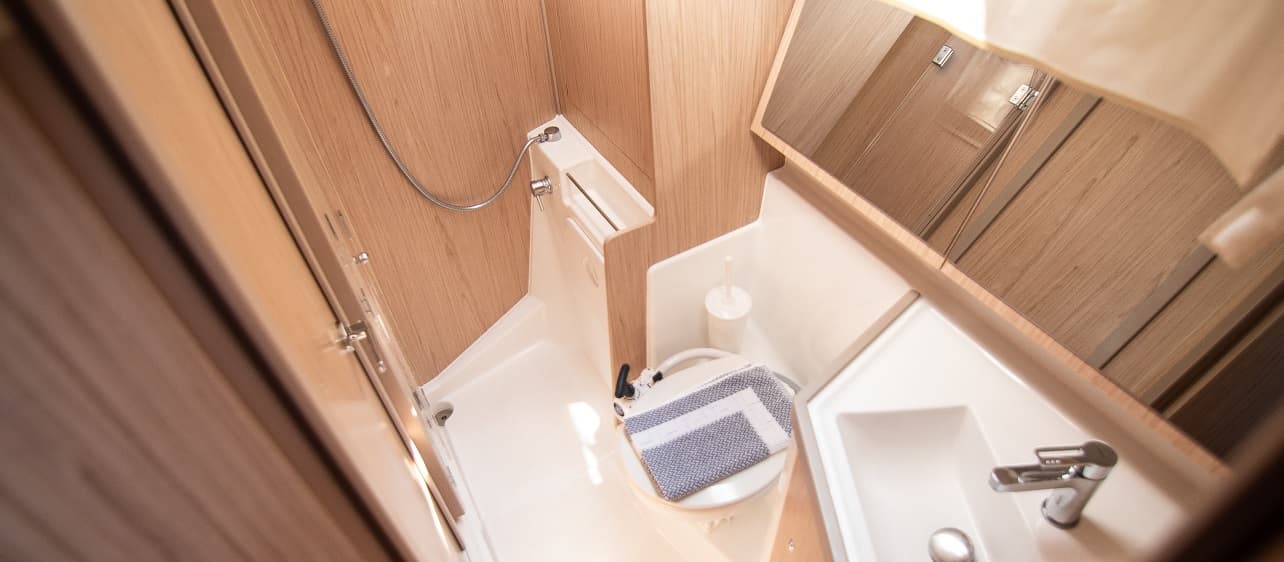 Beneteau Oceanis 41.1 AGINOR "Sails 2025" – bilde 3 av 10
