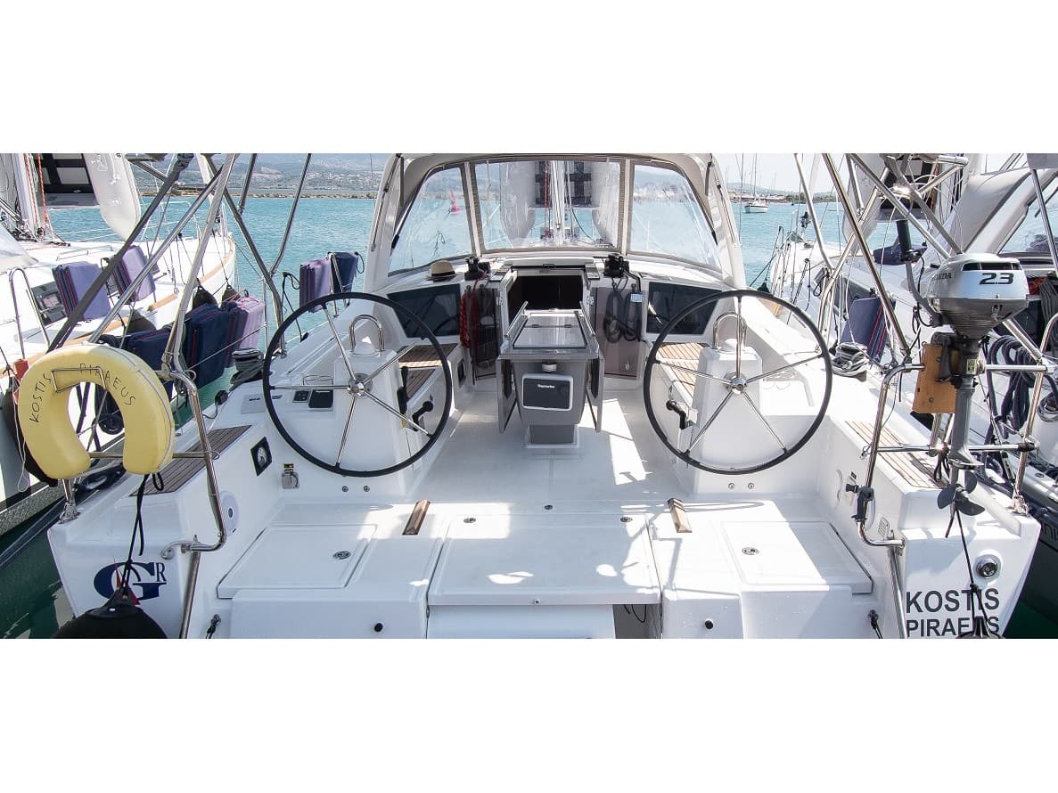 Beneteau Oceanis 41.1 KOSTIS "Sails 2025"