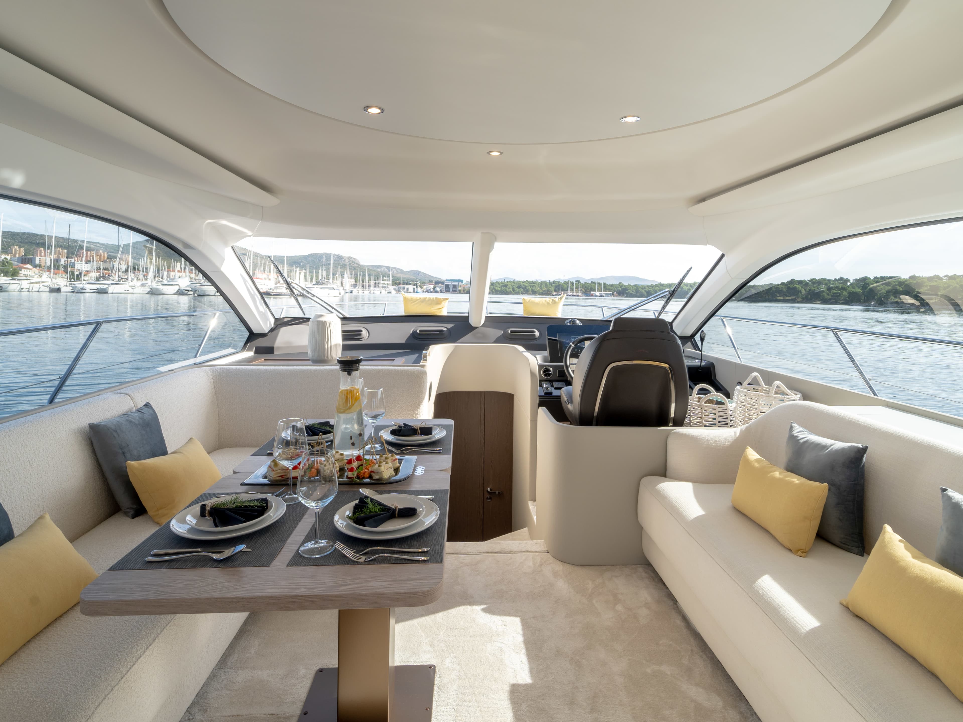 Azimut 53 Fly Leeloo – bilde 2 av 8