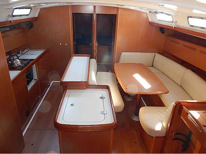 Beneteau Oceanis 54 Alex – bilde 4 av 9