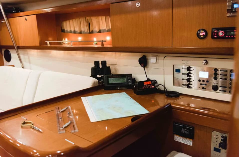Beneteau Oceanis 54 Alex – bilde 5 av 9
