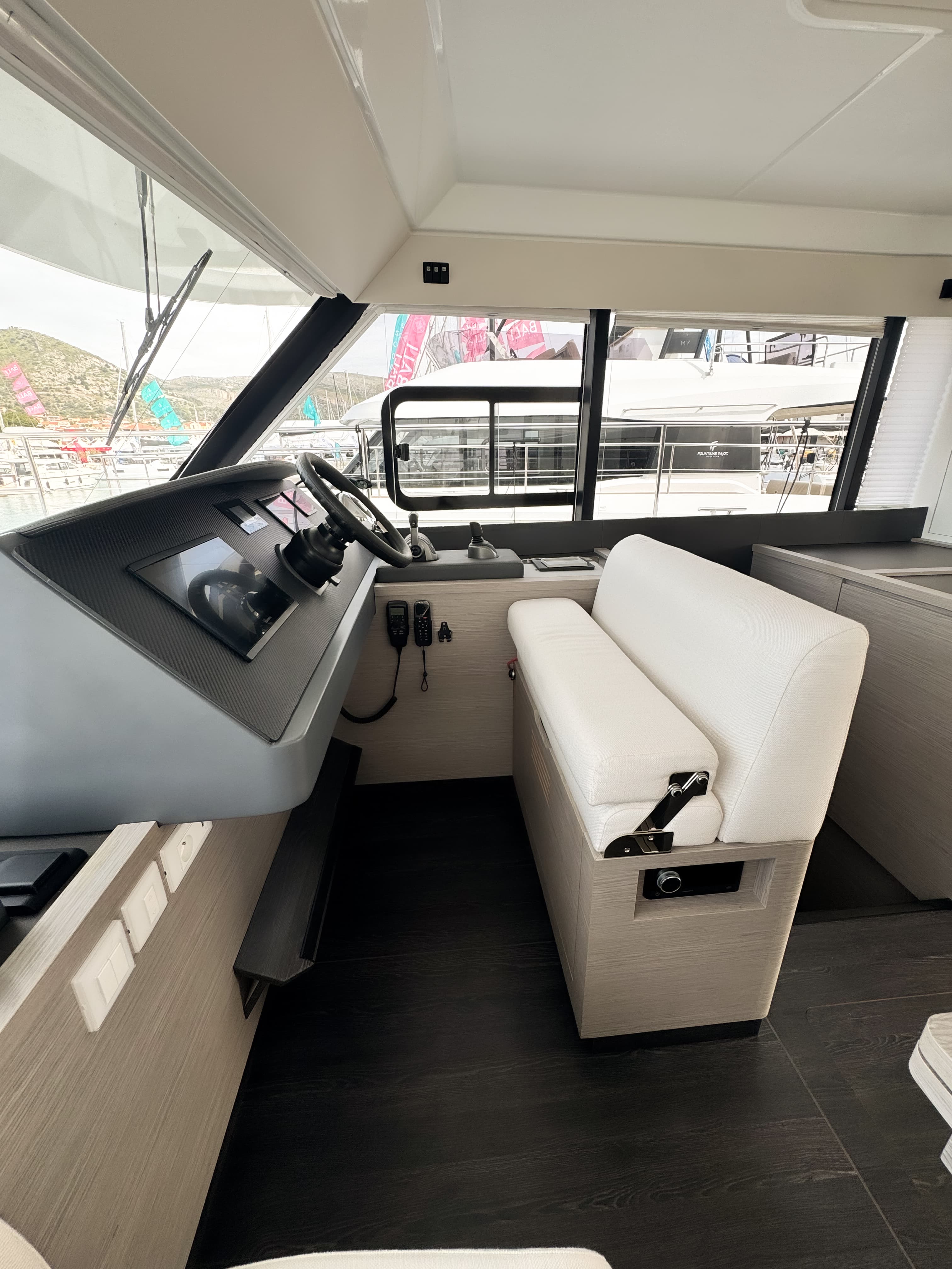 Fountaine Pajot MY5 Arigato – bilde 5 av 37