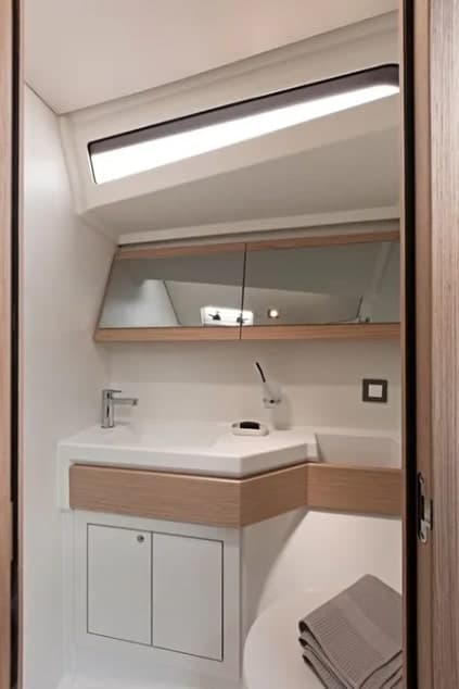 Beneteau Oceanis 46.1 Bar-Bar – bilde 4 av 7