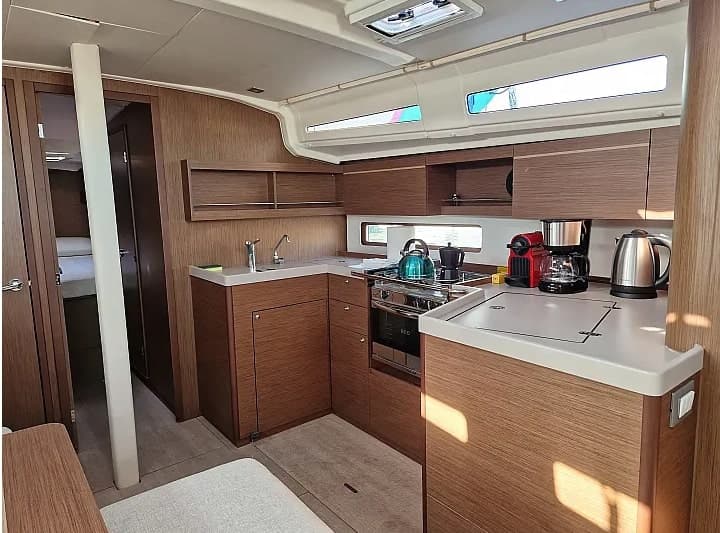 Beneteau Oceanis 40.1 Marilena – bilde 2 av 7
