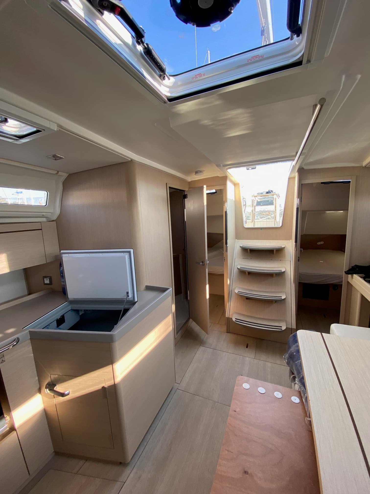 Beneteau Oceanis 40.1 La Mer – bilde 2 av 14