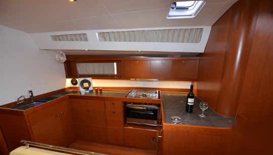 Beneteau Oceanis 48 Pherousa – bilde 5 av 10