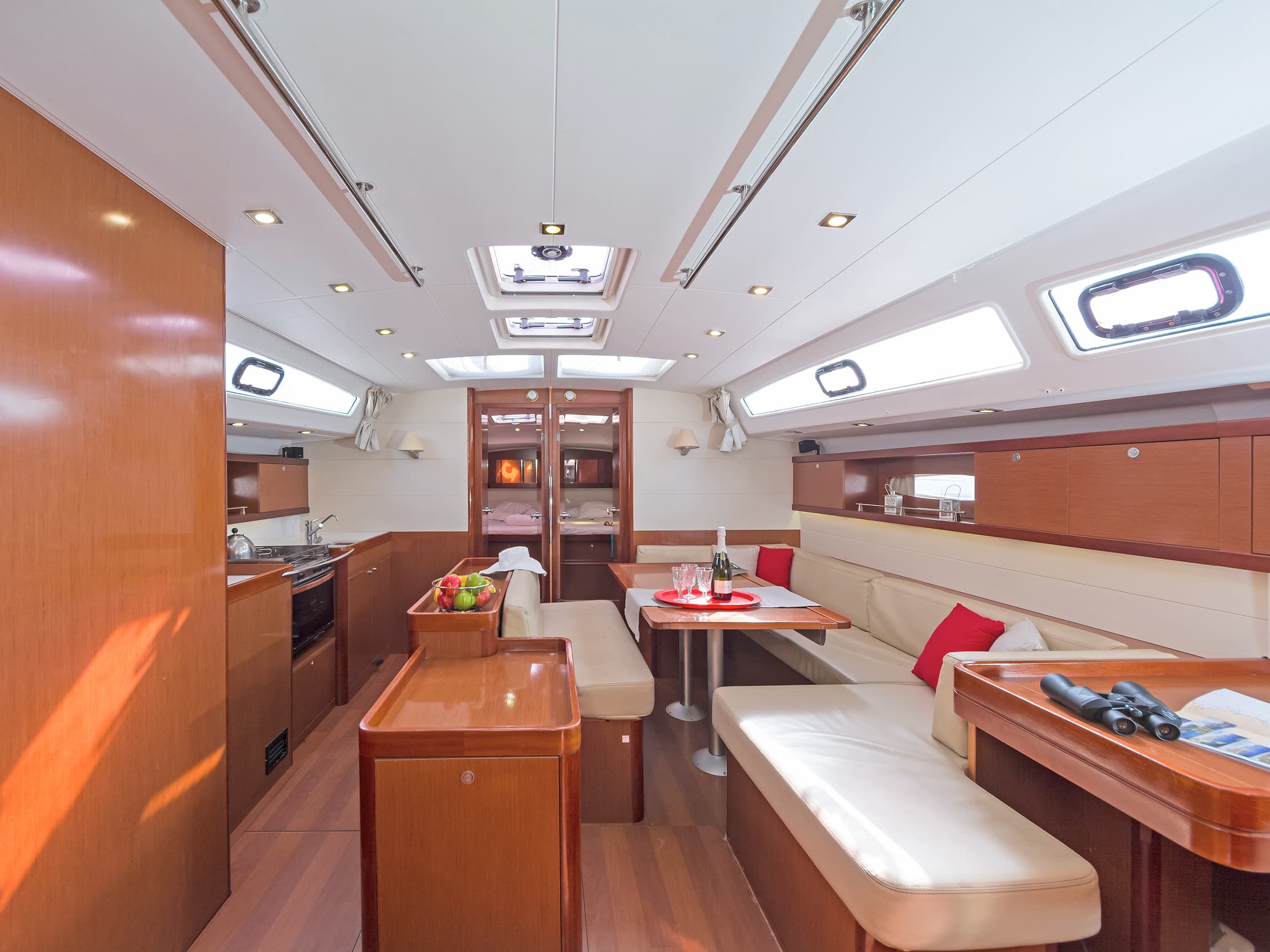 Beneteau Oceanis 50 Sueno – bilde 4 av 8
