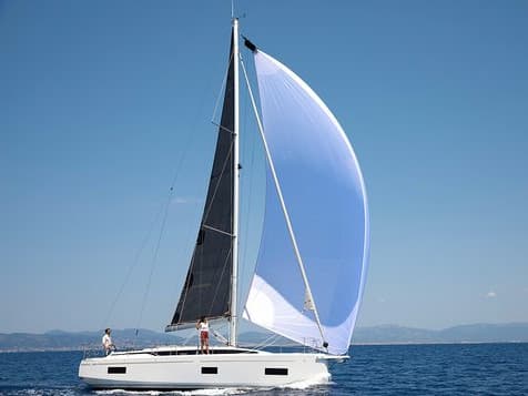 Bavaria 39 Cruiser Virgin Mary - Crewed – bilde 3 av 5