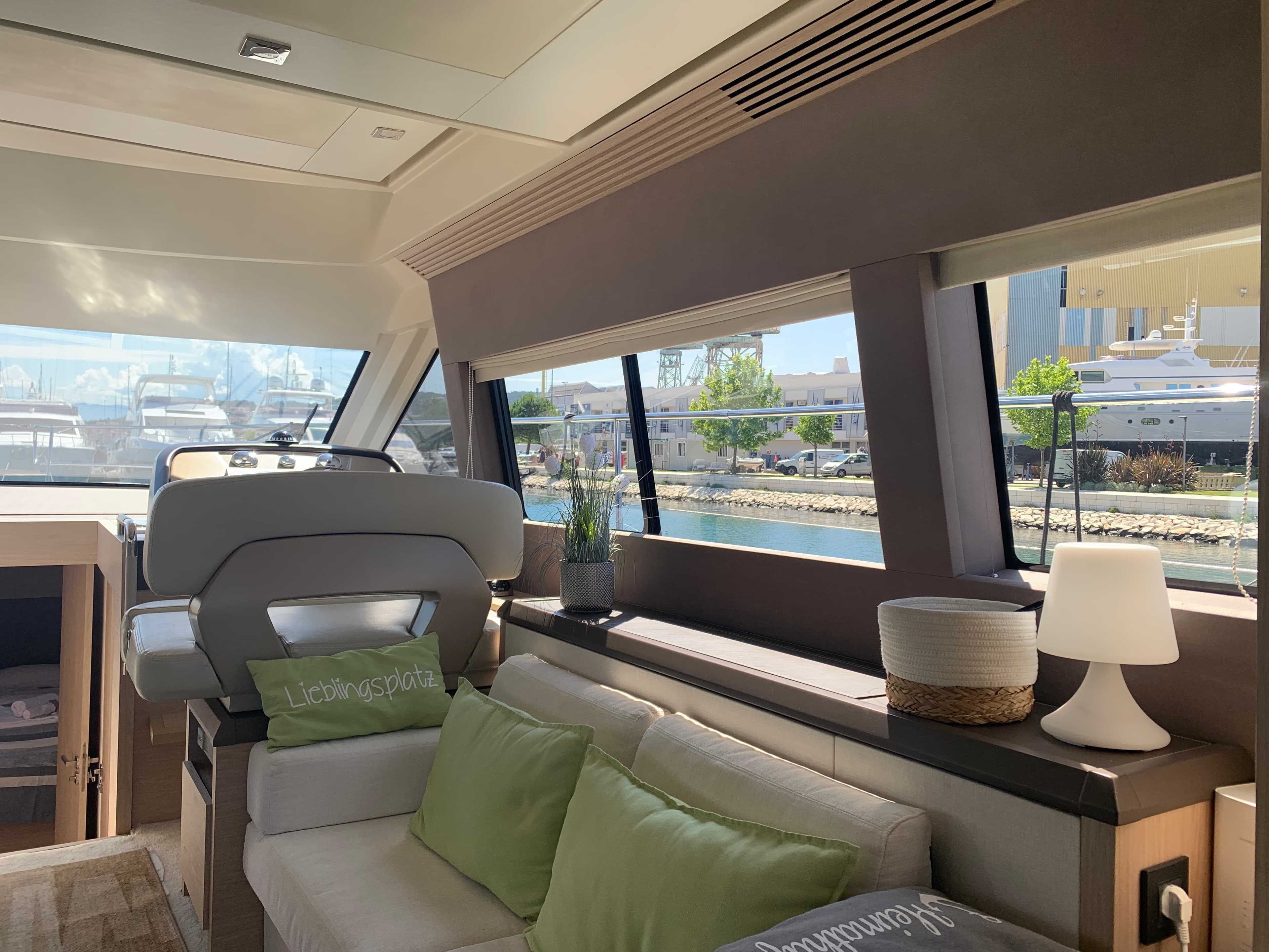 Beneteau Monte Carlo 5 Sundowner – bilde 5 av 54