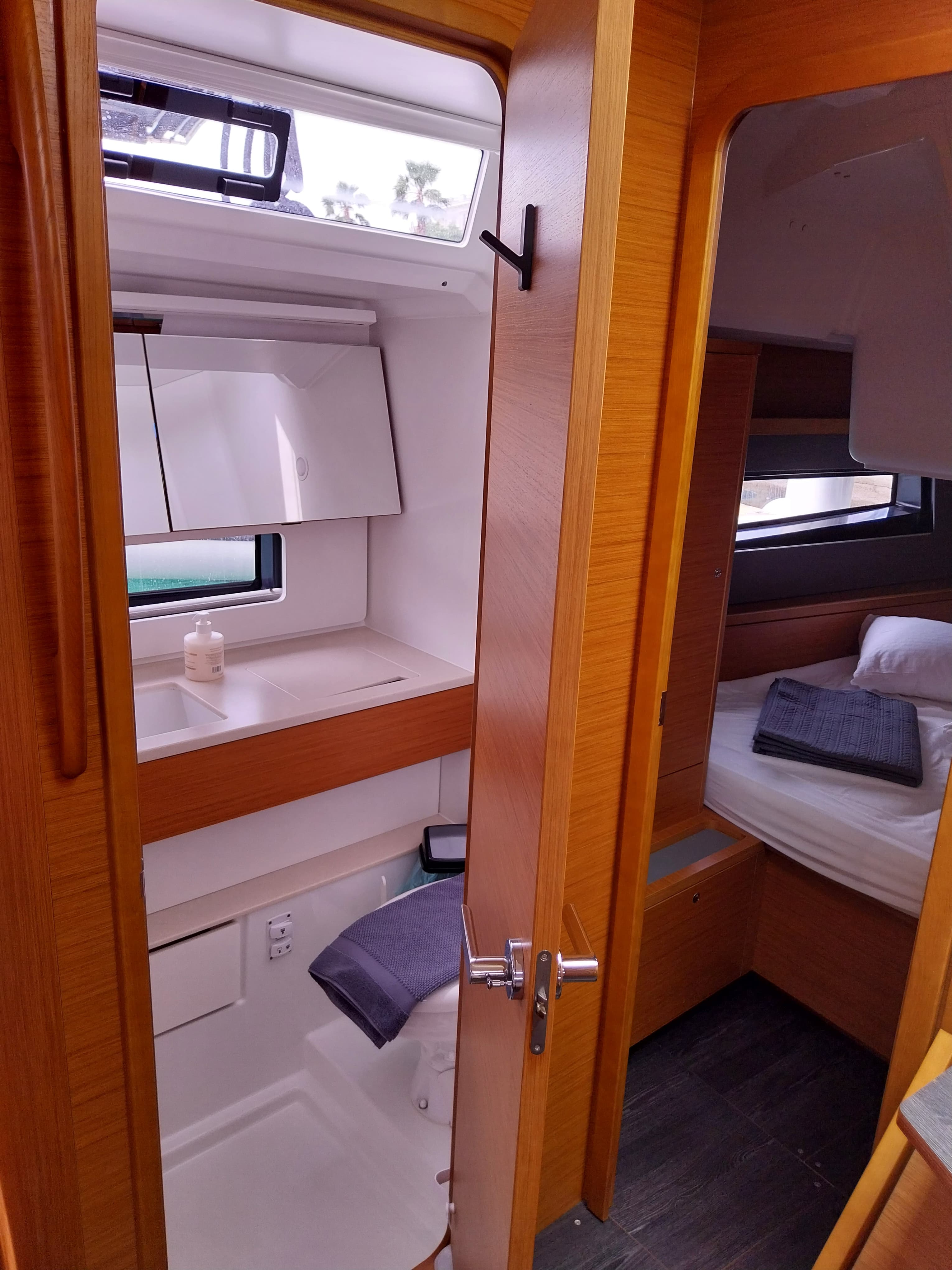 Dufour 41 Panagiotis – bilde 4 av 40