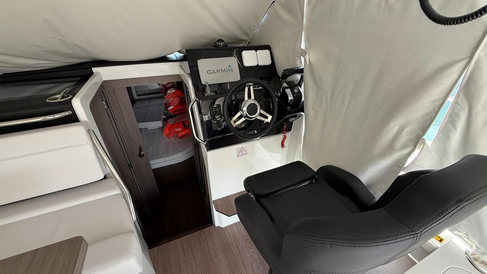 Jeanneau Merry Fisher 895 NIRVANA – bilde 3 av 11