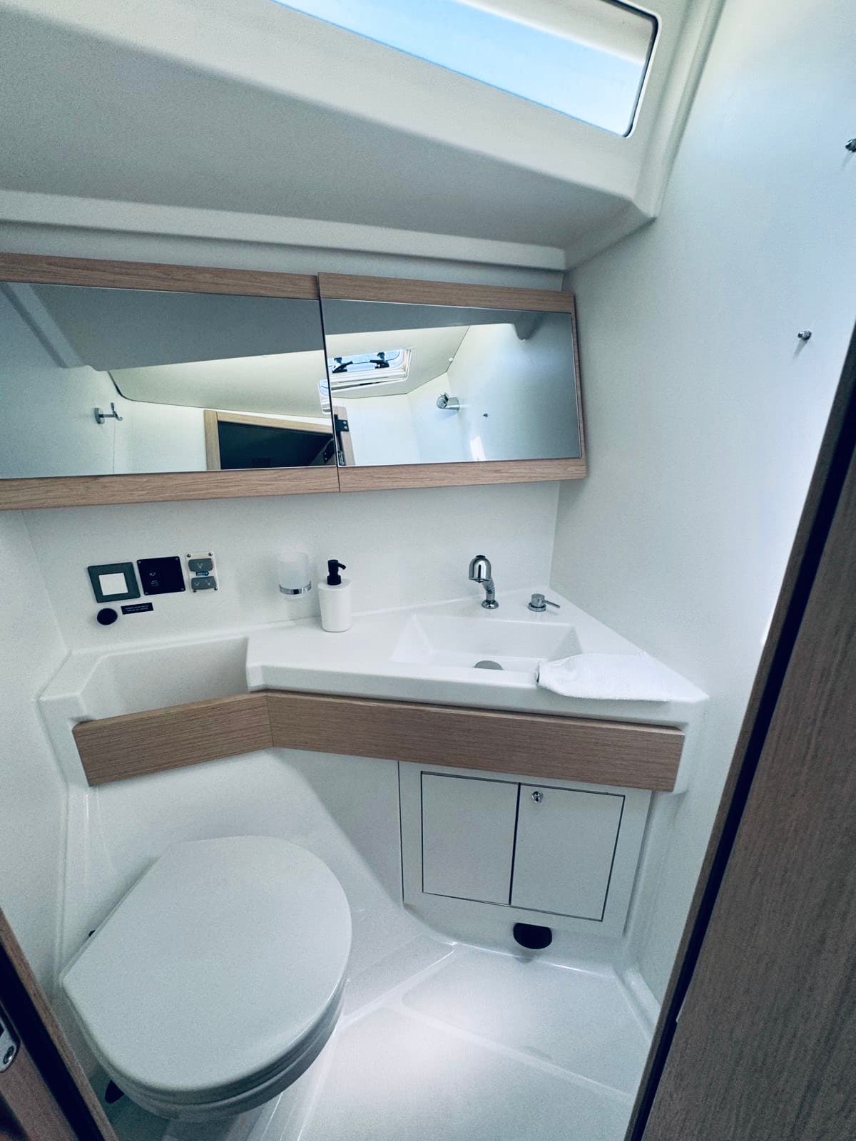 Beneteau Oceanis 46.1 ARYA – bilde 4 av 17