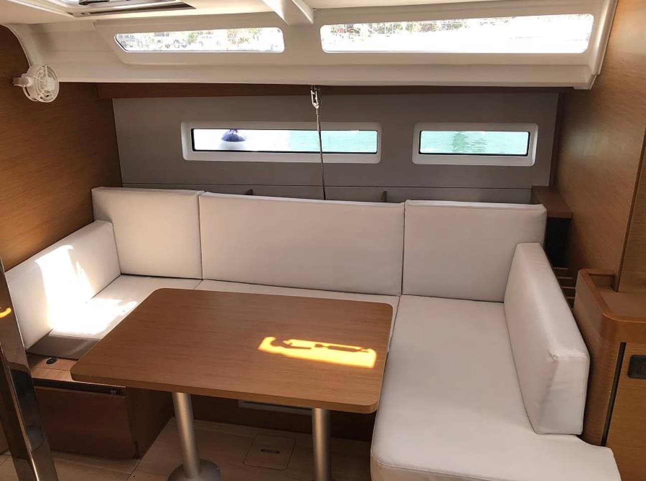 Jeanneau Sun Odyssey 440 Tikal 3 – bilde 5 av 7