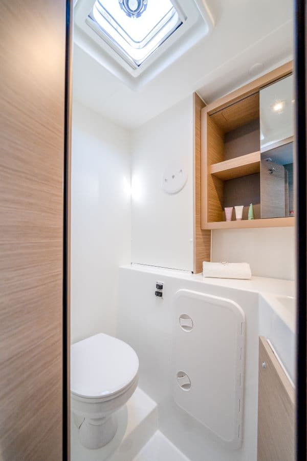 Lagoon 42 BRATTIA – bilde 2 av 25