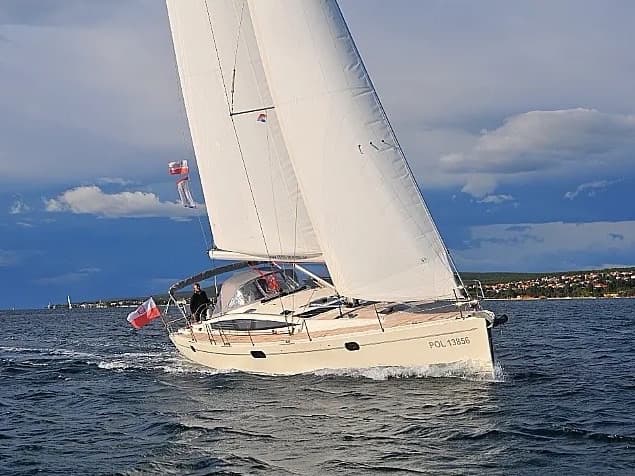 Delphia 47 Team Adventure