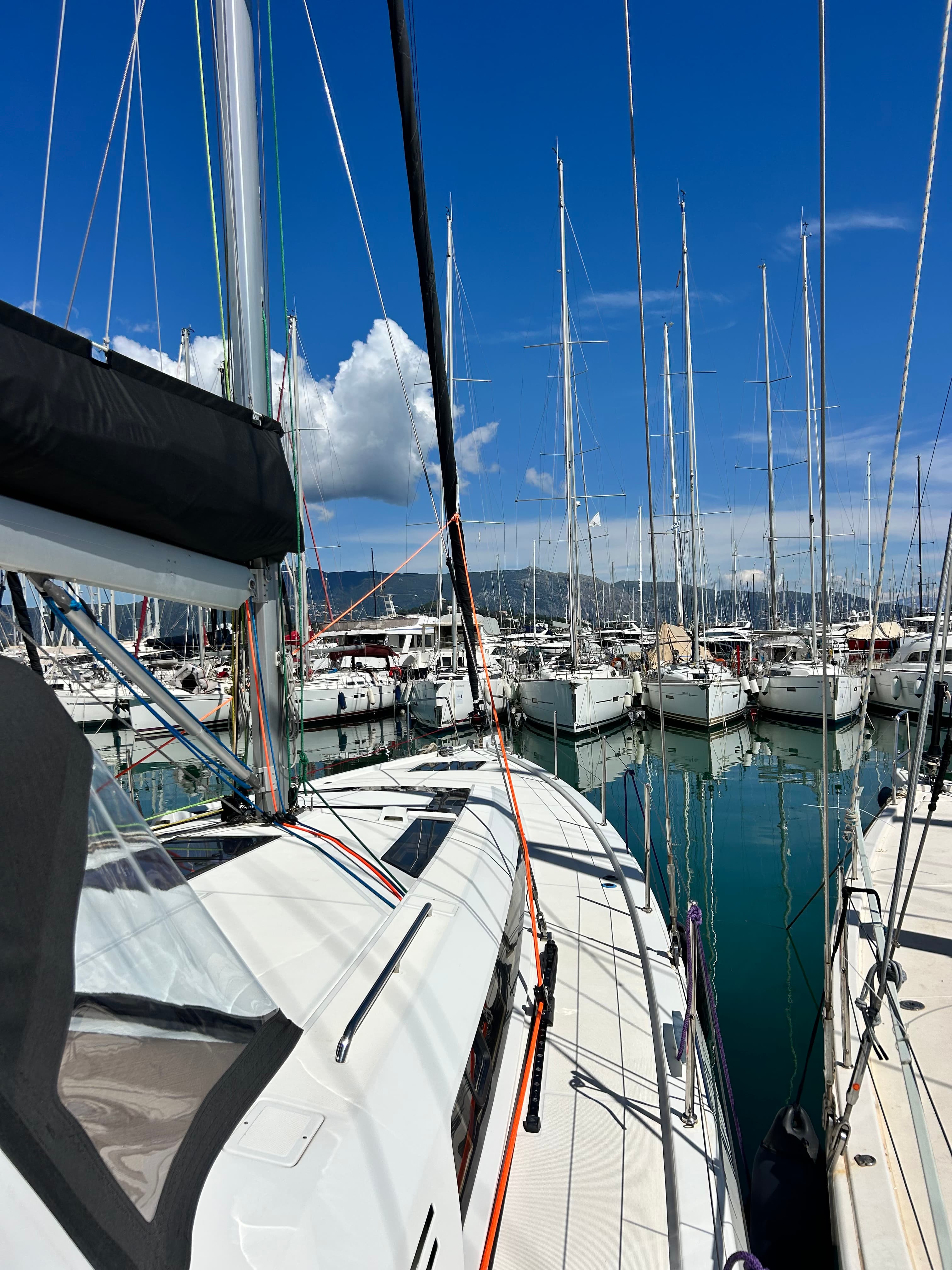 Beneteau Oceanis 51.1 Barracuda (Refit 2026 - A/C - Generator - Electric Heads - 12 Pax) – bilde 3 av 20