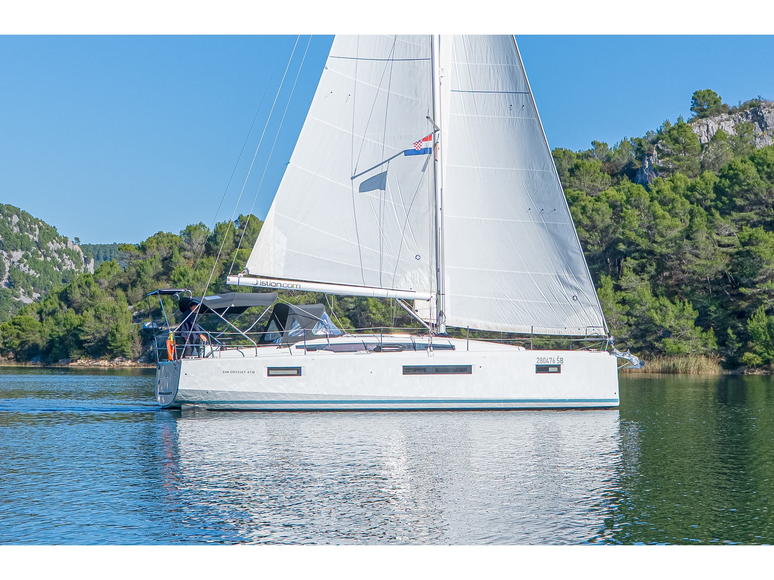 Jeanneau Sun Odyssey 410 First Date