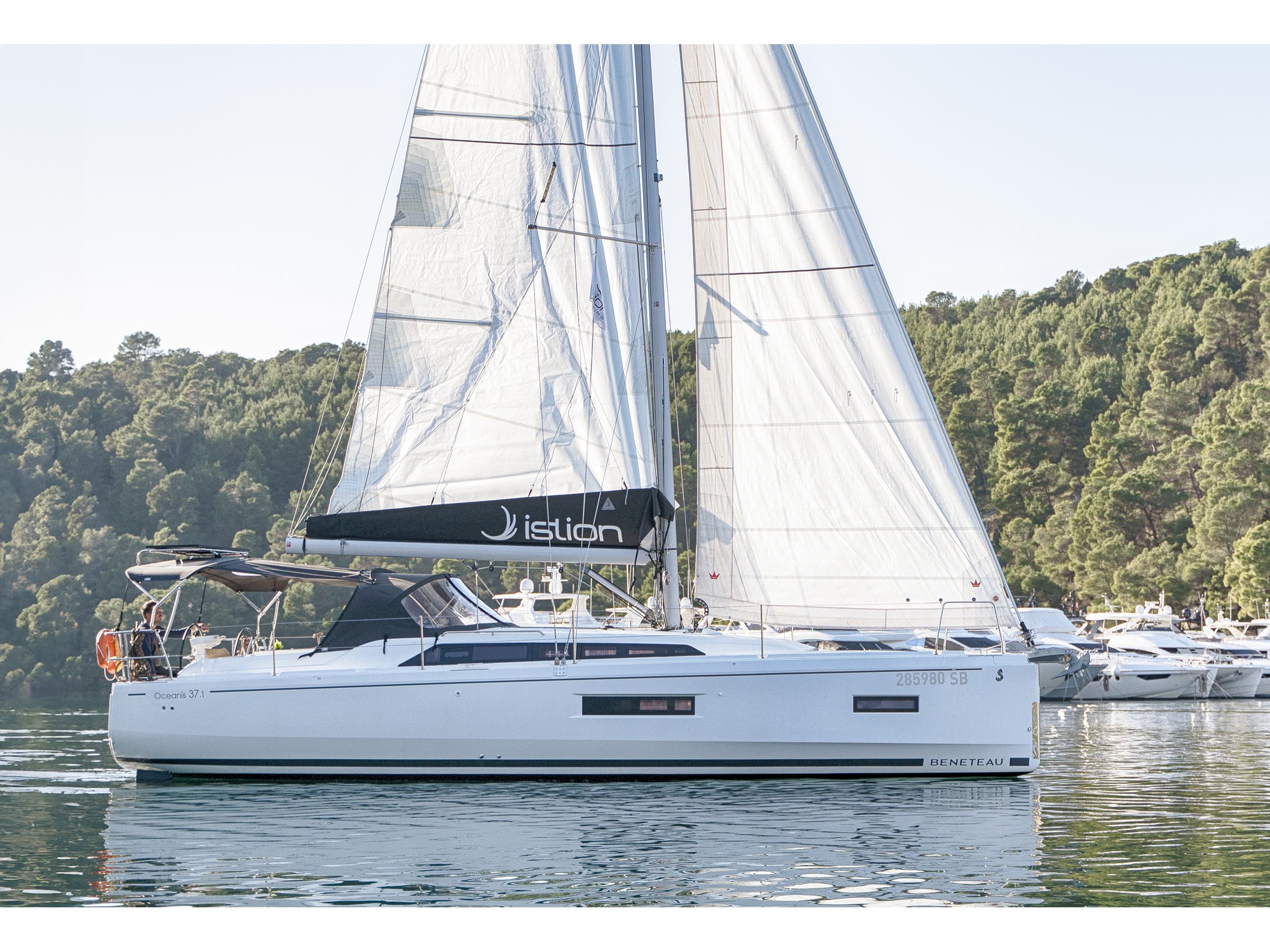Beneteau Oceanis 37.1 First Dream