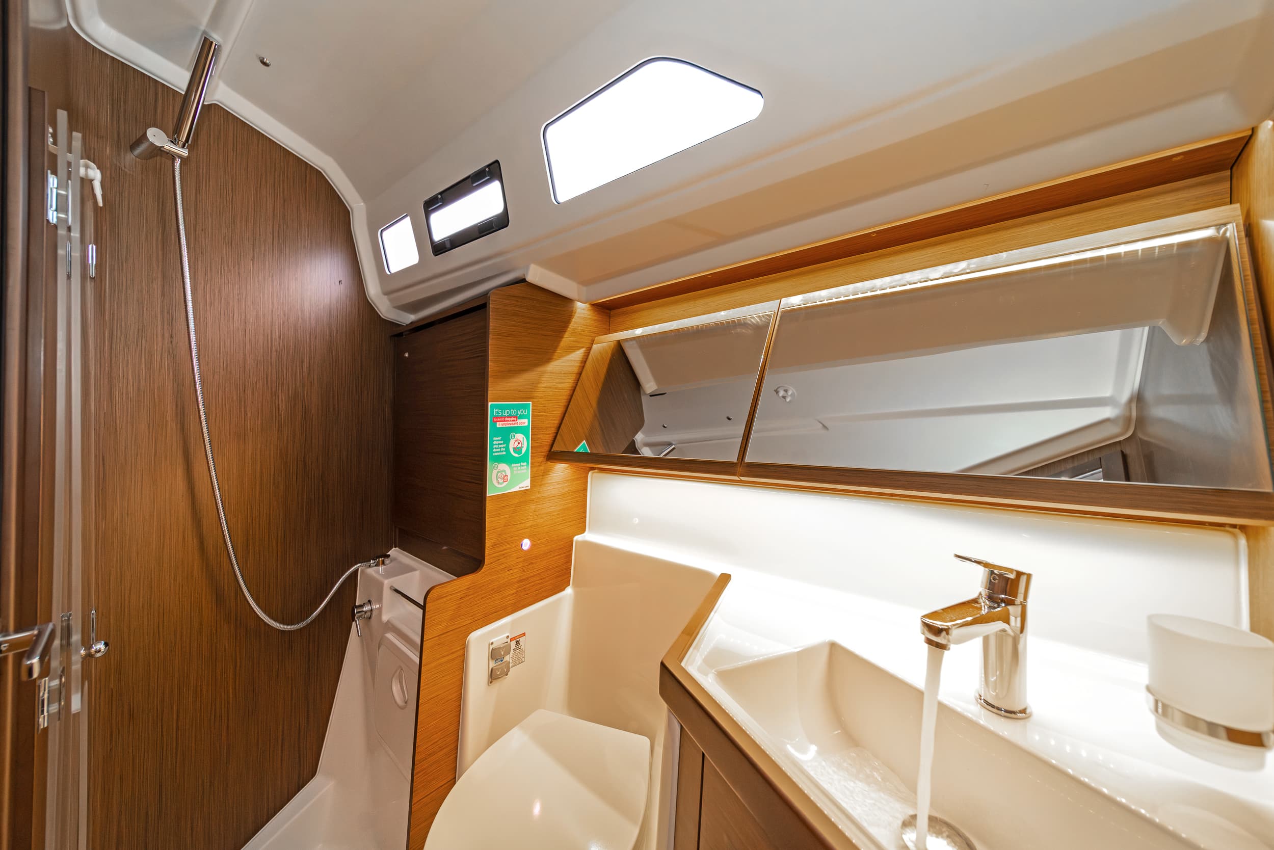 Beneteau Oceanis 40.1 First Touch – bilde 2 av 15