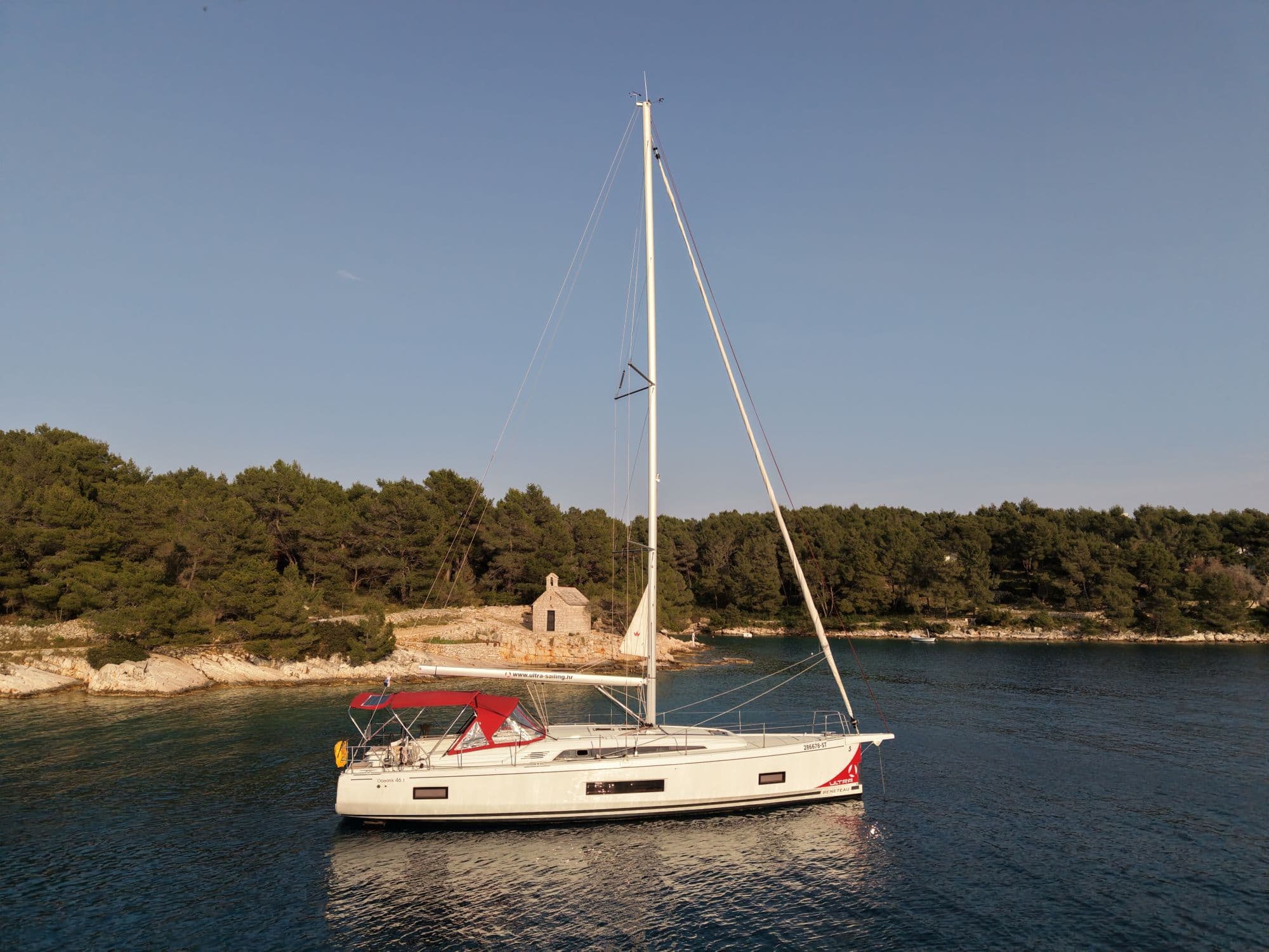 Beneteau Oceanis 46.1 BUMBLEBEE
