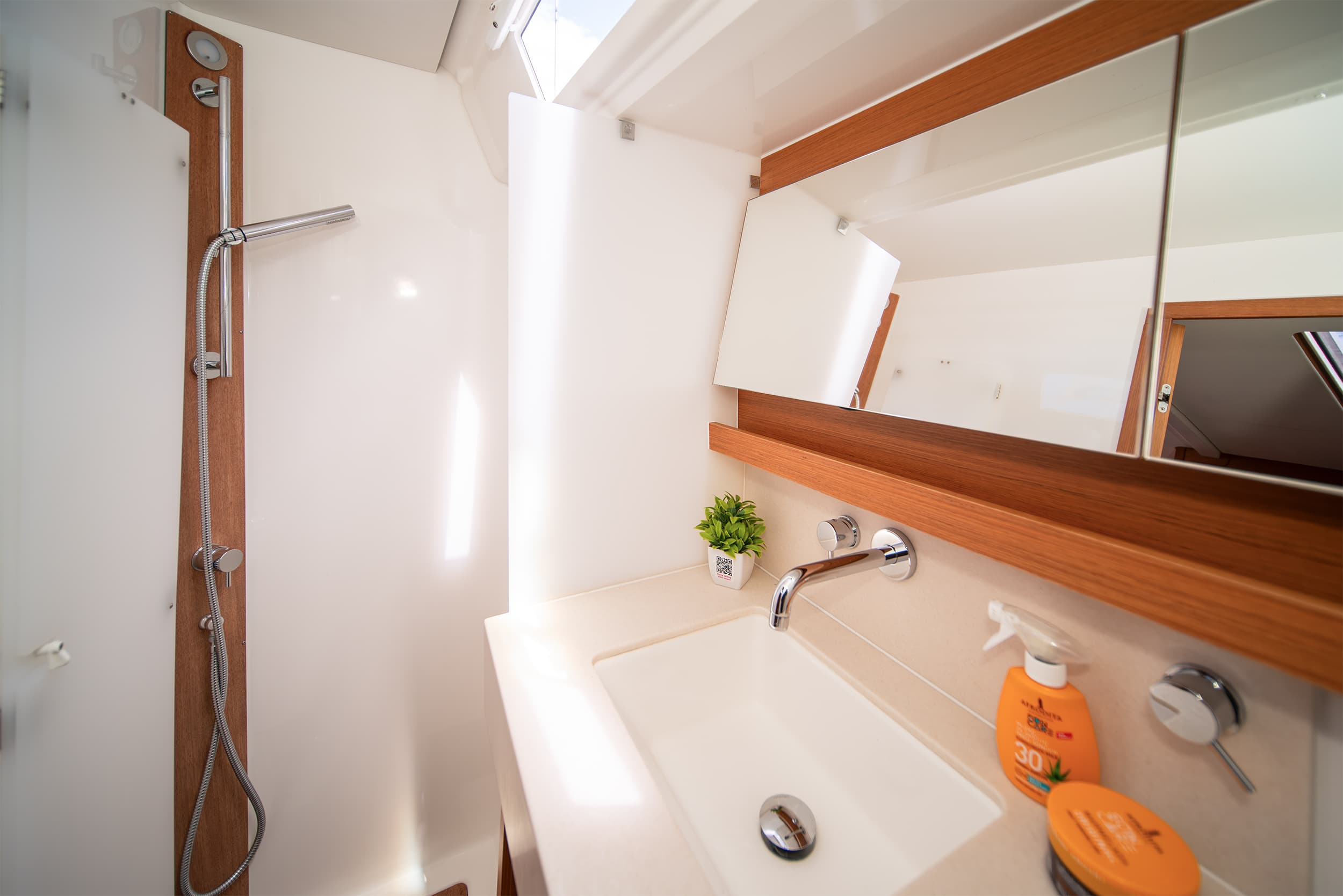 Dufour 470 First Secret – bilde 3 av 16