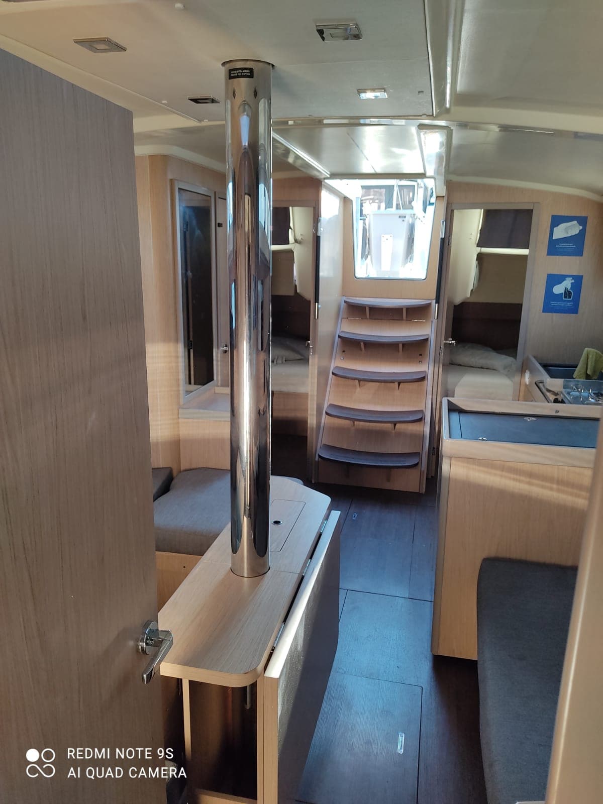 Beneteau Oceanis 41.1 Nina – bilde 3 av 18