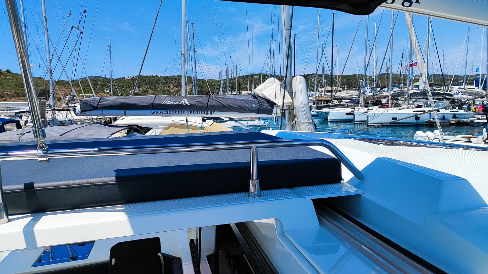 Fountaine Pajot Astréa 42 Cicada – bilde 4 av 15