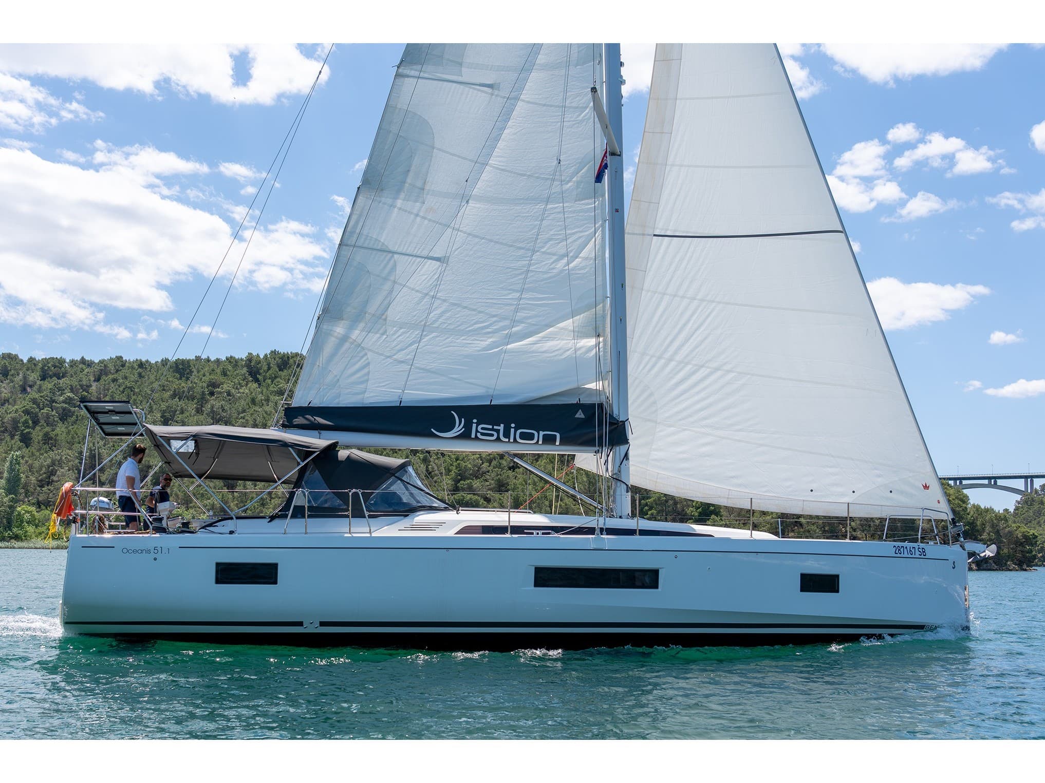 Beneteau Oceanis 51.1 First Friendship