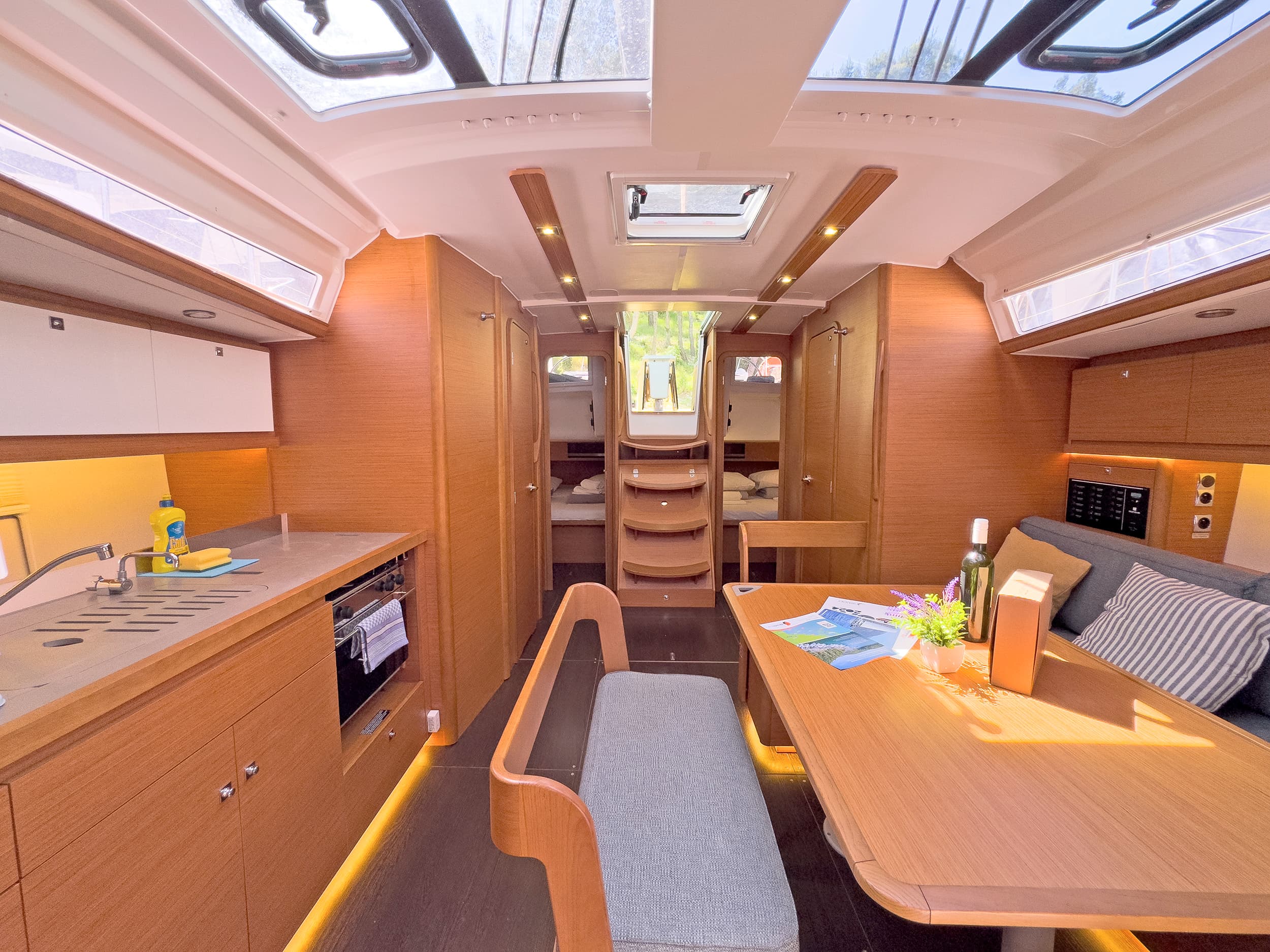 Dufour 430 First Love – bilde 5 av 14