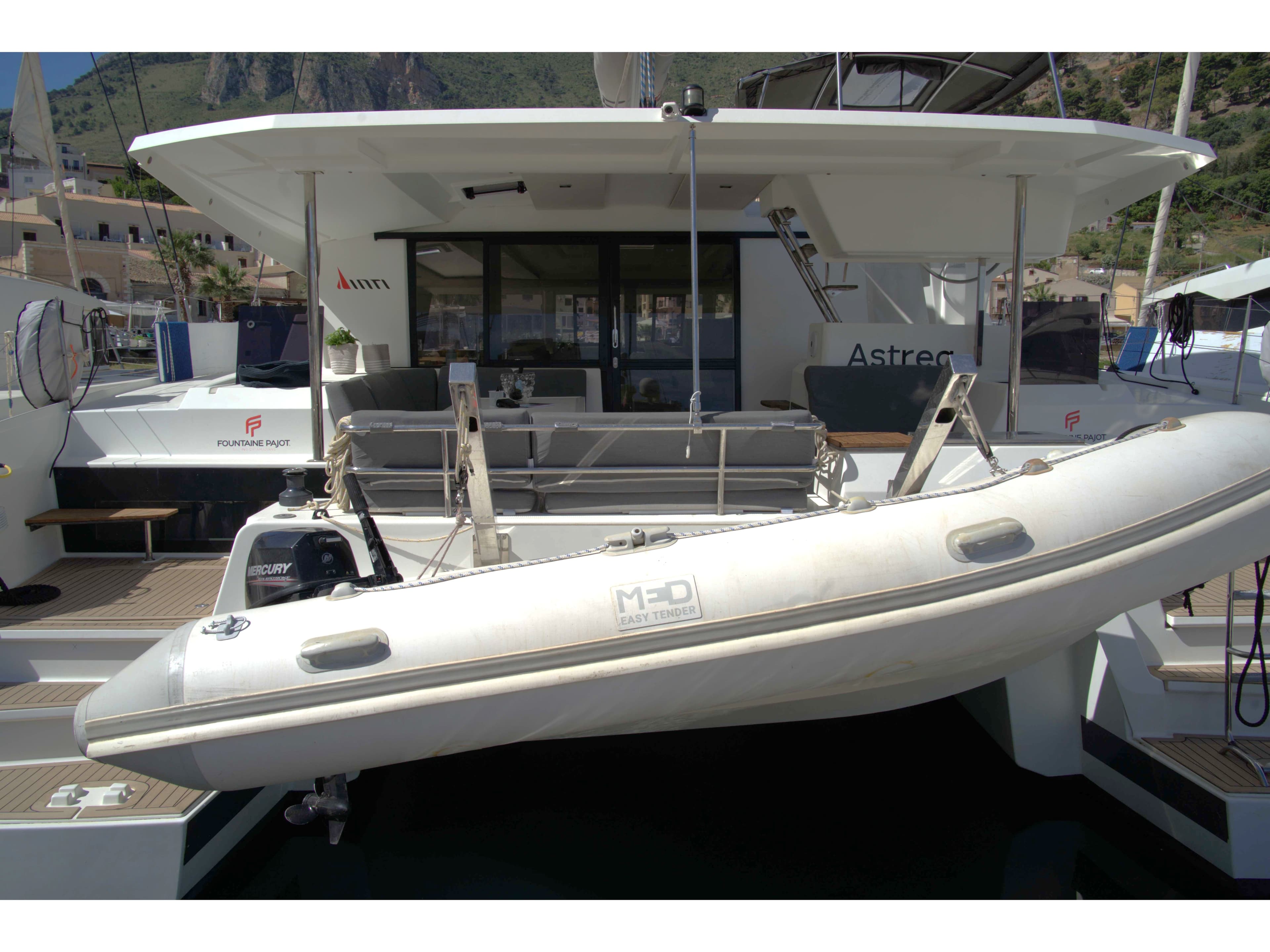 Fountaine Pajot Astréa 42 Astrea