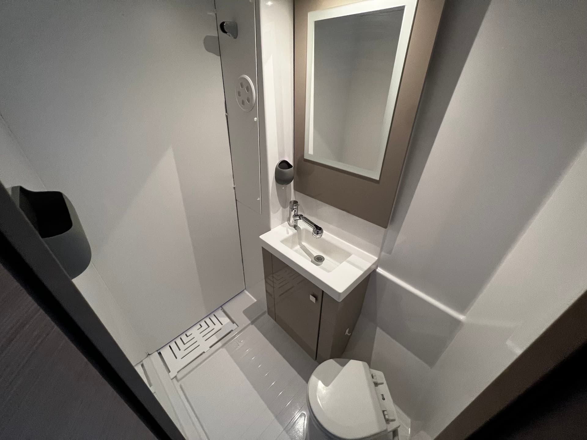 Fountaine Pajot Astréa 42 E L I T E – bilde 4 av 14