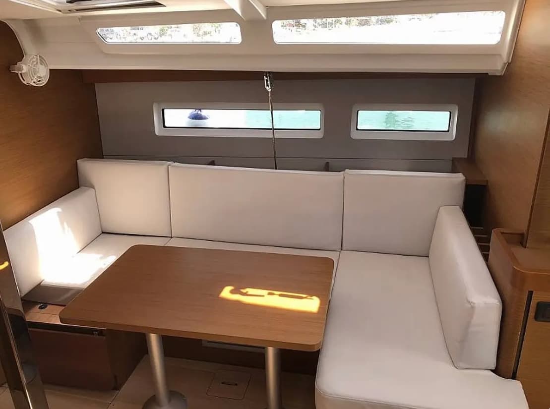 Jeanneau Sun Odyssey 440 Tikal III – bilde 5 av 11