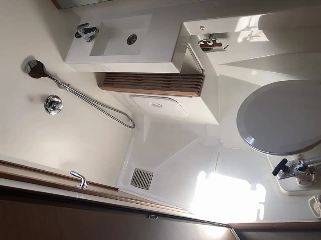 Jeanneau Sun Odyssey 440 Tikal III – bilde 3 av 11