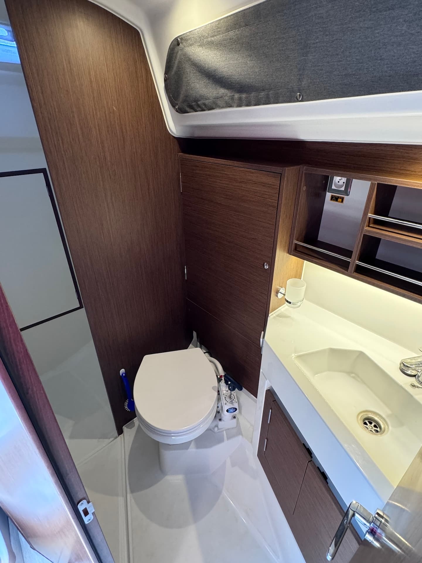 Beneteau Oceanis 34.1 ANOIA – bilde 4 av 11