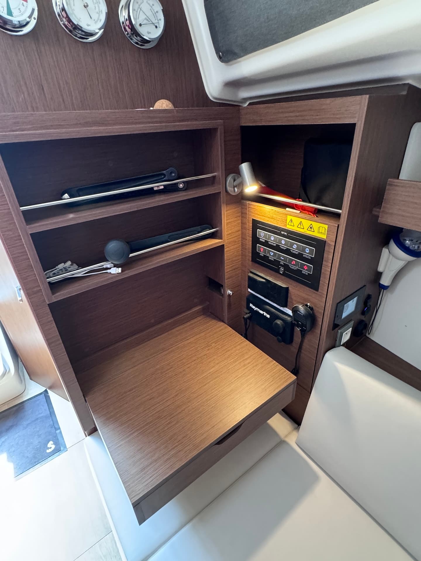 Beneteau Oceanis 34.1 ANOIA – bilde 2 av 11