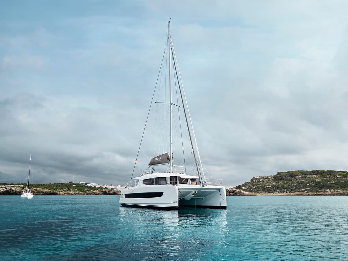 Bali 4.4 OLIVIA