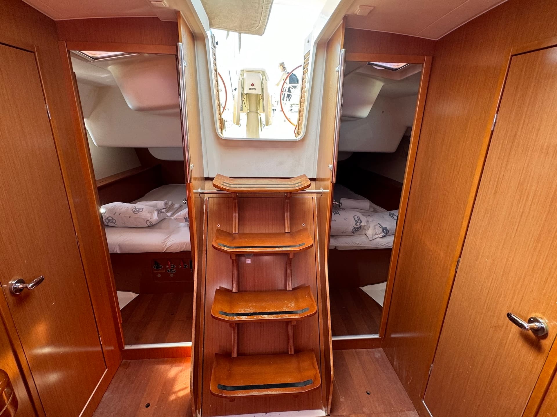Beneteau Oceanis 43 Magnolia – bilde 3 av 21