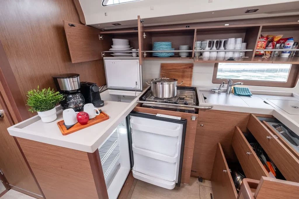 Beneteau Oceanis 51.1 LFK-51.1 – bilde 3 av 13