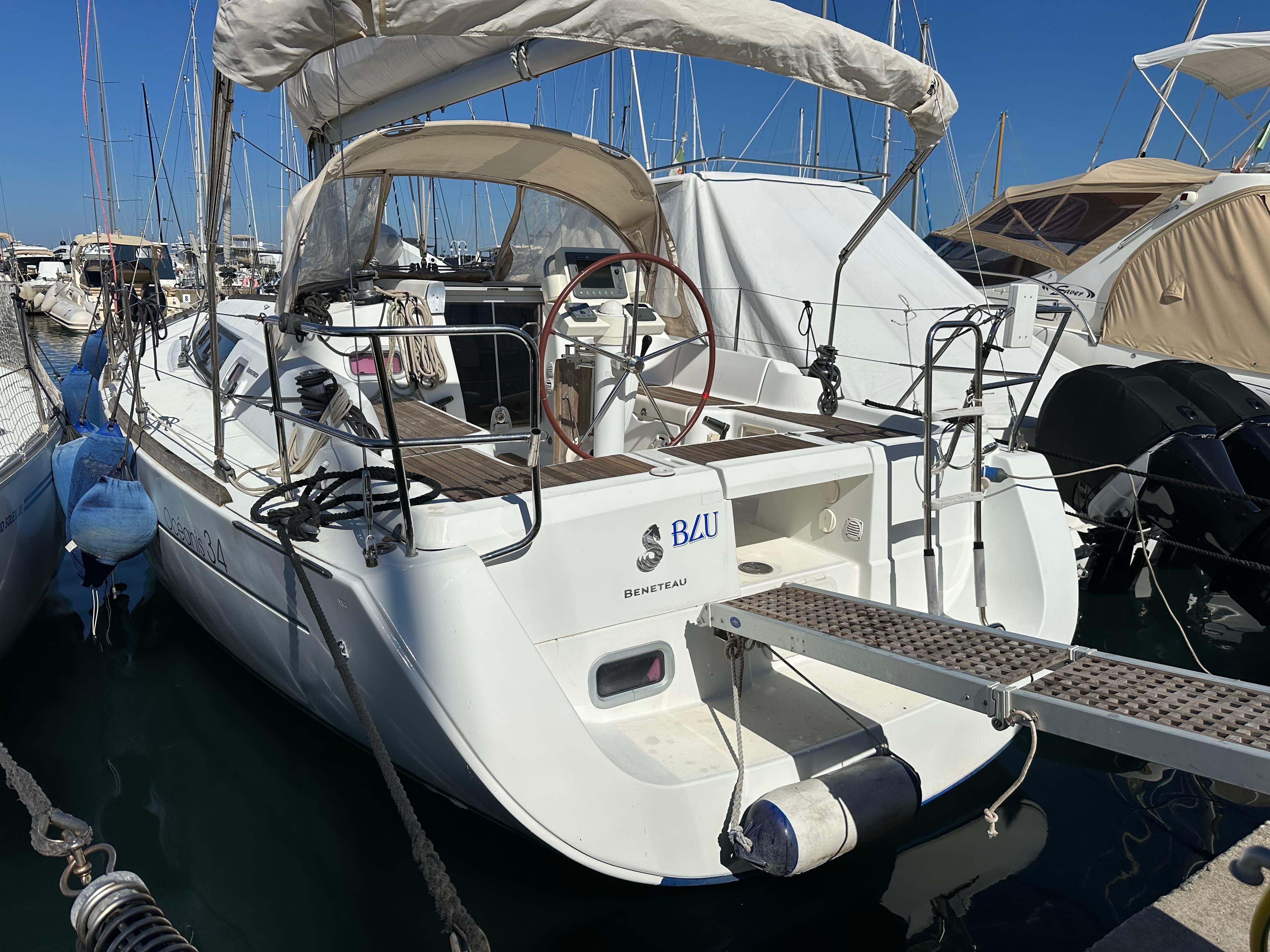 Beneteau Oceanis 34 BLU – bilde 2 av 28
