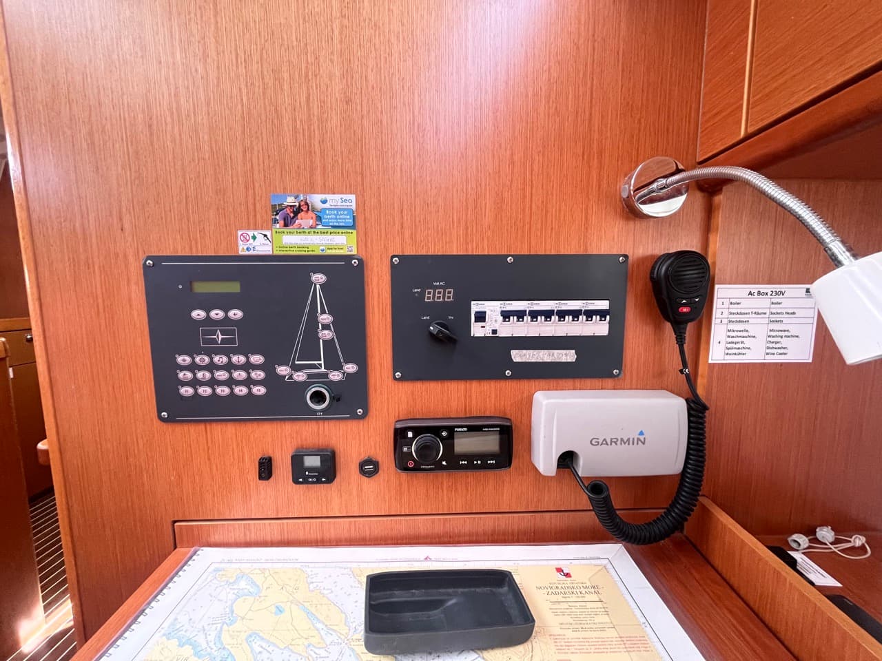 Bavaria Cruiser 37 GITA – bilde 2 av 18