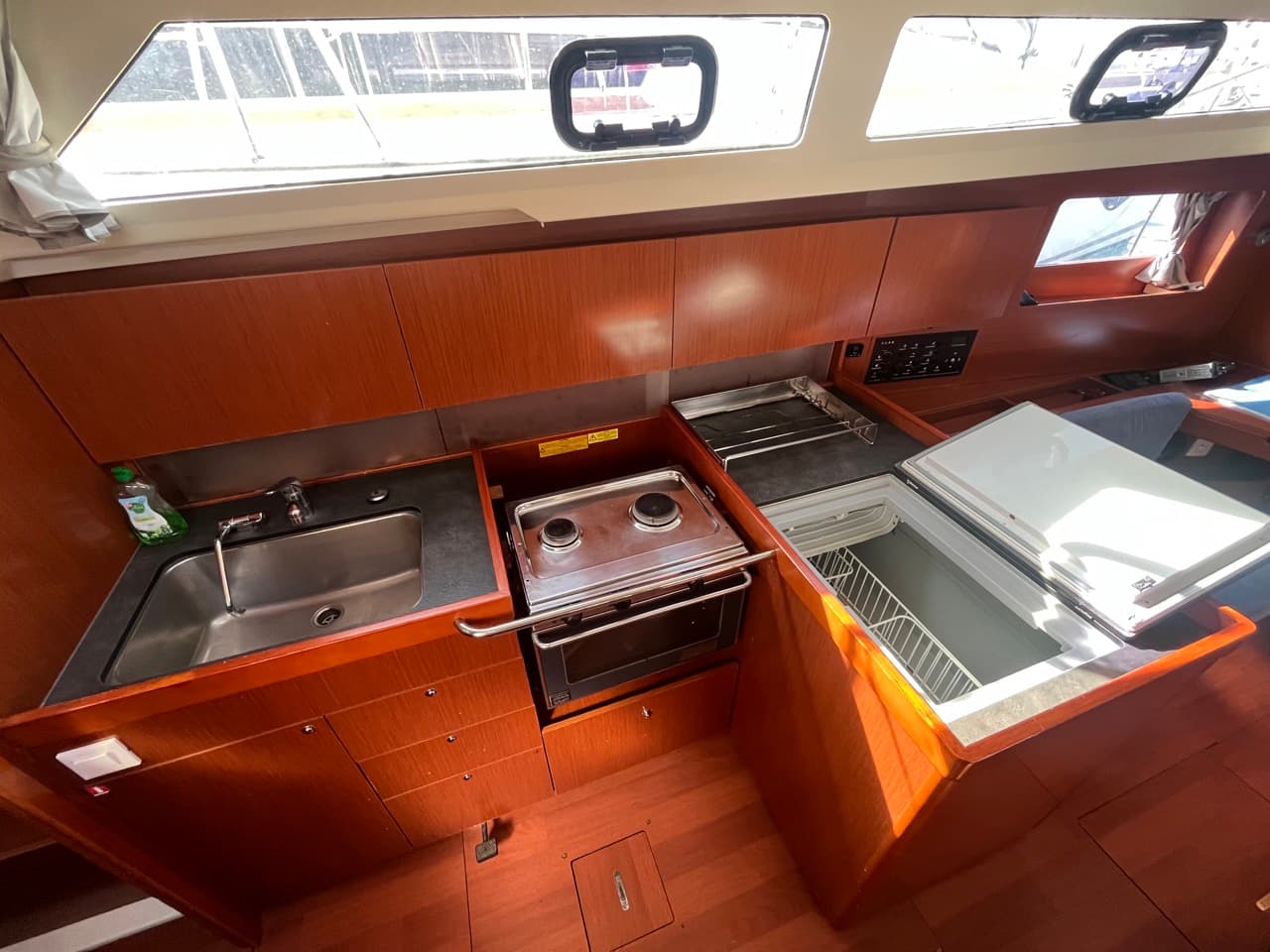 Beneteau Oceanis 41.1 BUGA – bilde 4 av 17