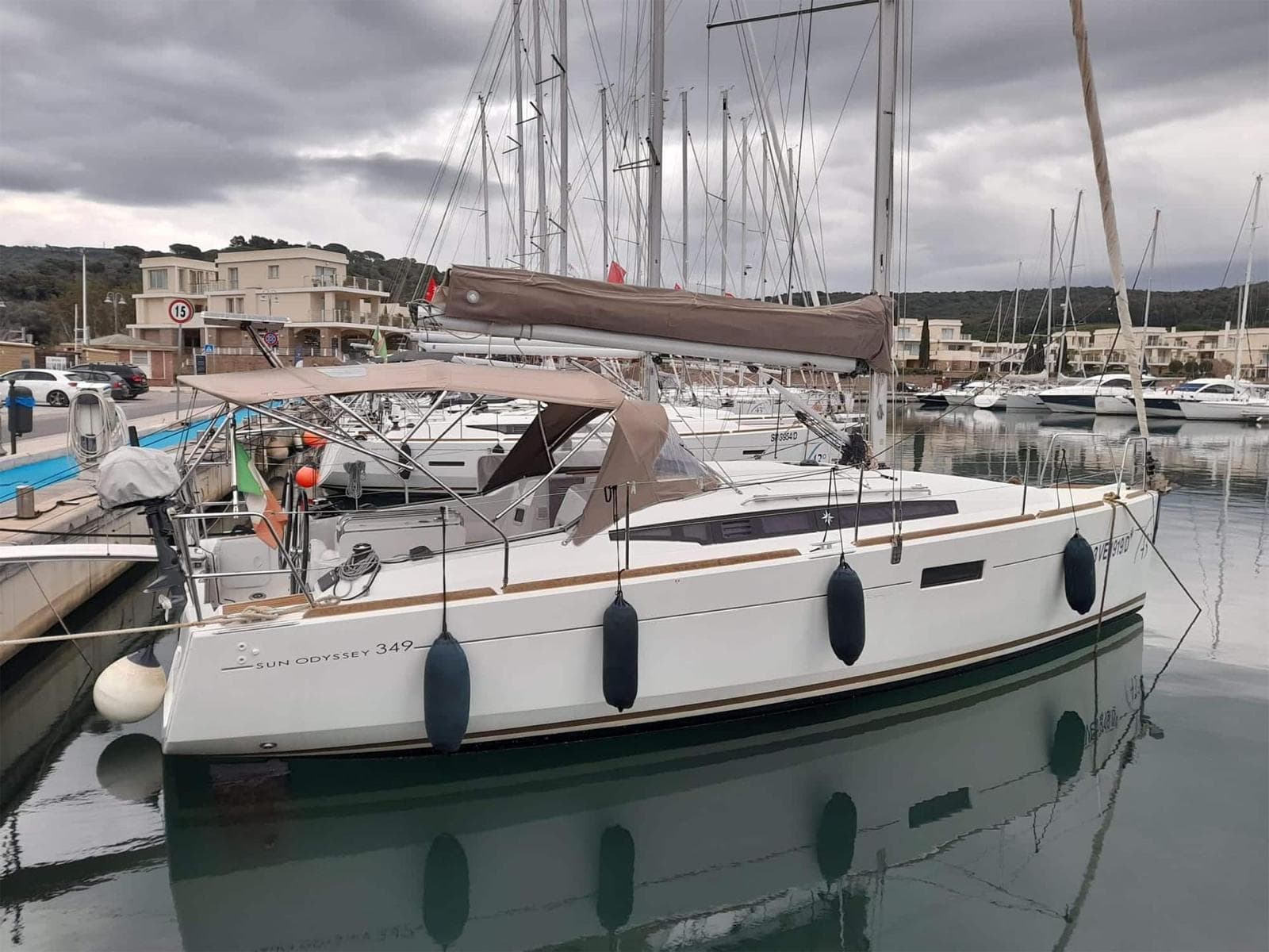 Jeanneau Sun Odyssey 349 Anatema