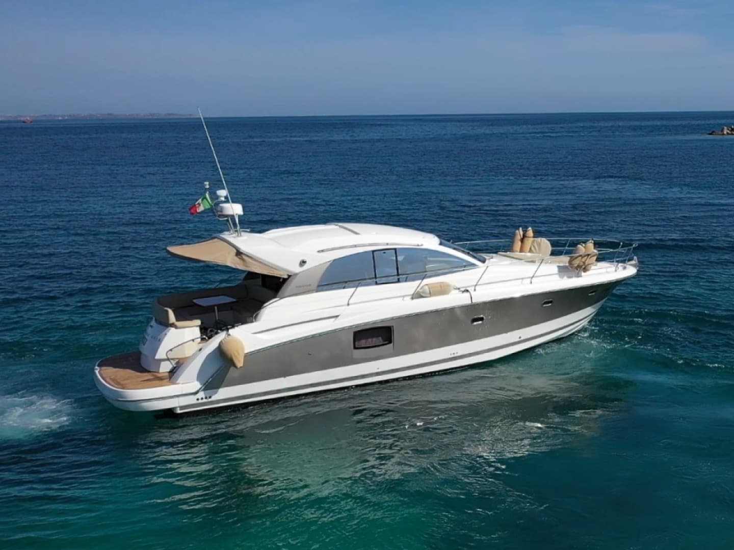 Prestige 440 Pato