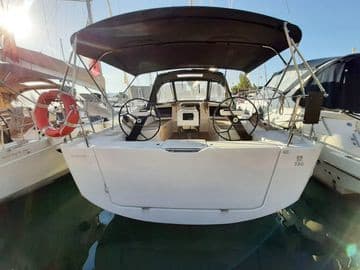 Dufour 390 Nagini