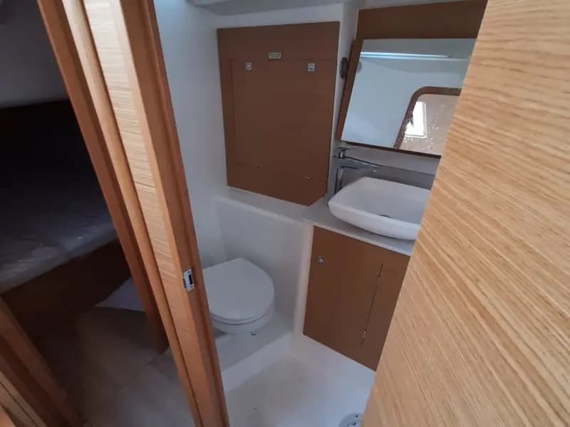 Dufour 390 Nagini – bilde 4 av 6